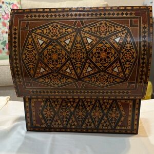 Wooden Syrian Damascus inlay, middle eastern decor, mosaic wood box